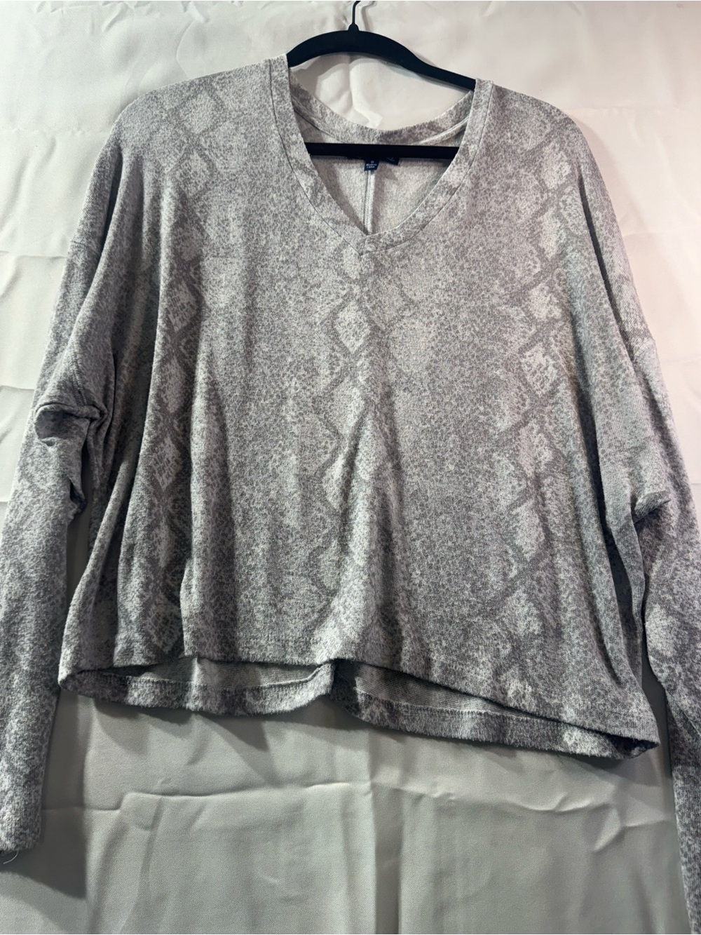 Freshman Small Light Gray Snake-Print V-Neck Sweatshirt